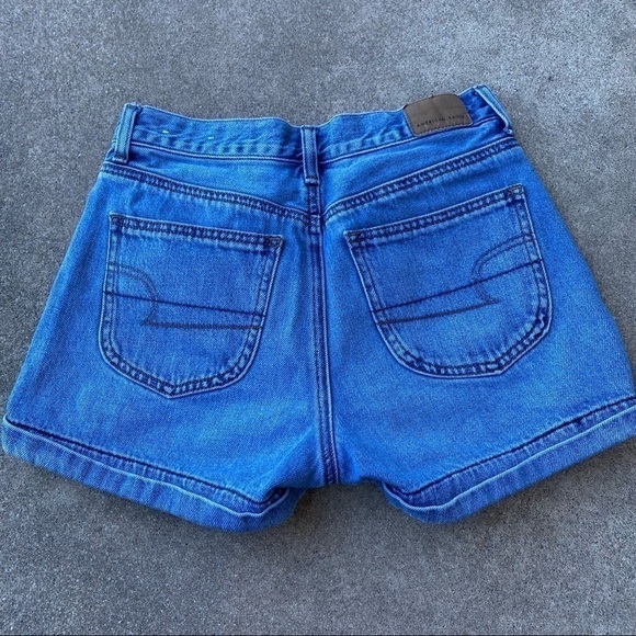 American Eagle Mom Short - Picture 4 of 5